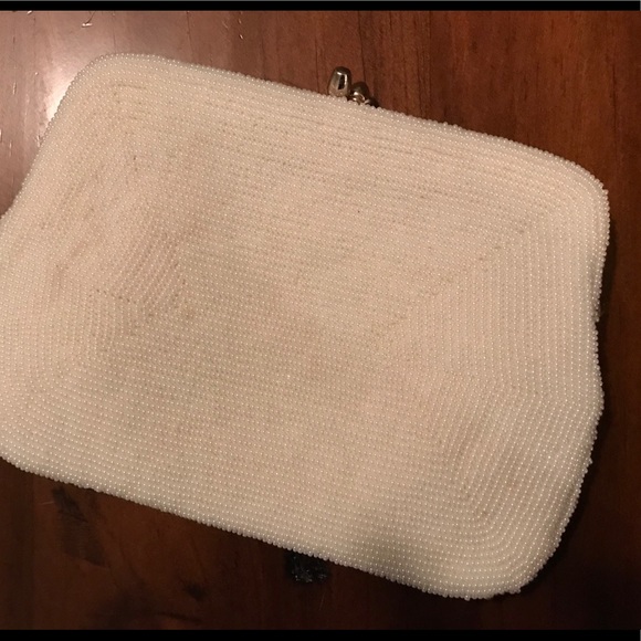 Beaded wedding clutch hand bag 5” x 7” - Picture 2 of 6